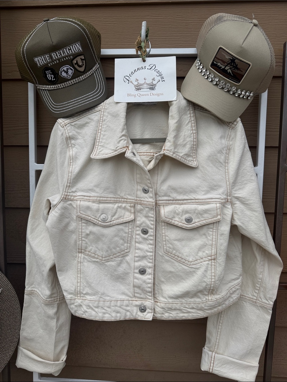 ZARA New Jean Cream thick snap button, pockets , long sleeves everything jacket